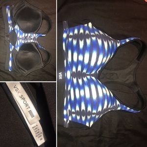Victoria's Secret Intimates & Sleepwear - Victoria Secret Sports Bra Victoria's Secret Intimates & Sleepwear - Victoria Secret Sports Bra